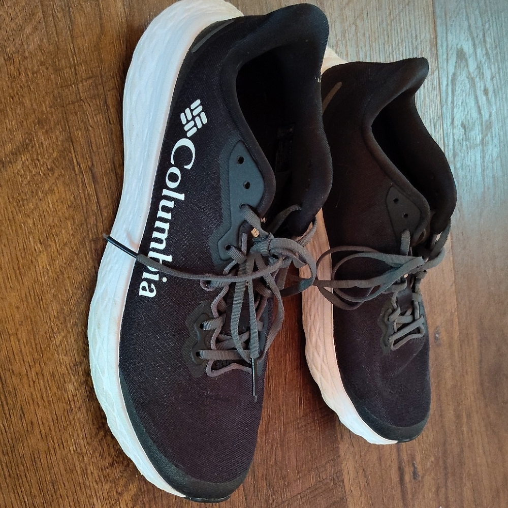 Columbia Black Athletic Shoes with White Soles